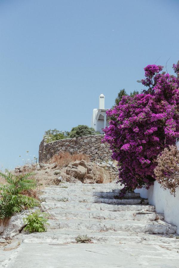 Central Local Living In Mykonos, Main Town Apartment Mykonos Town Bagian luar foto